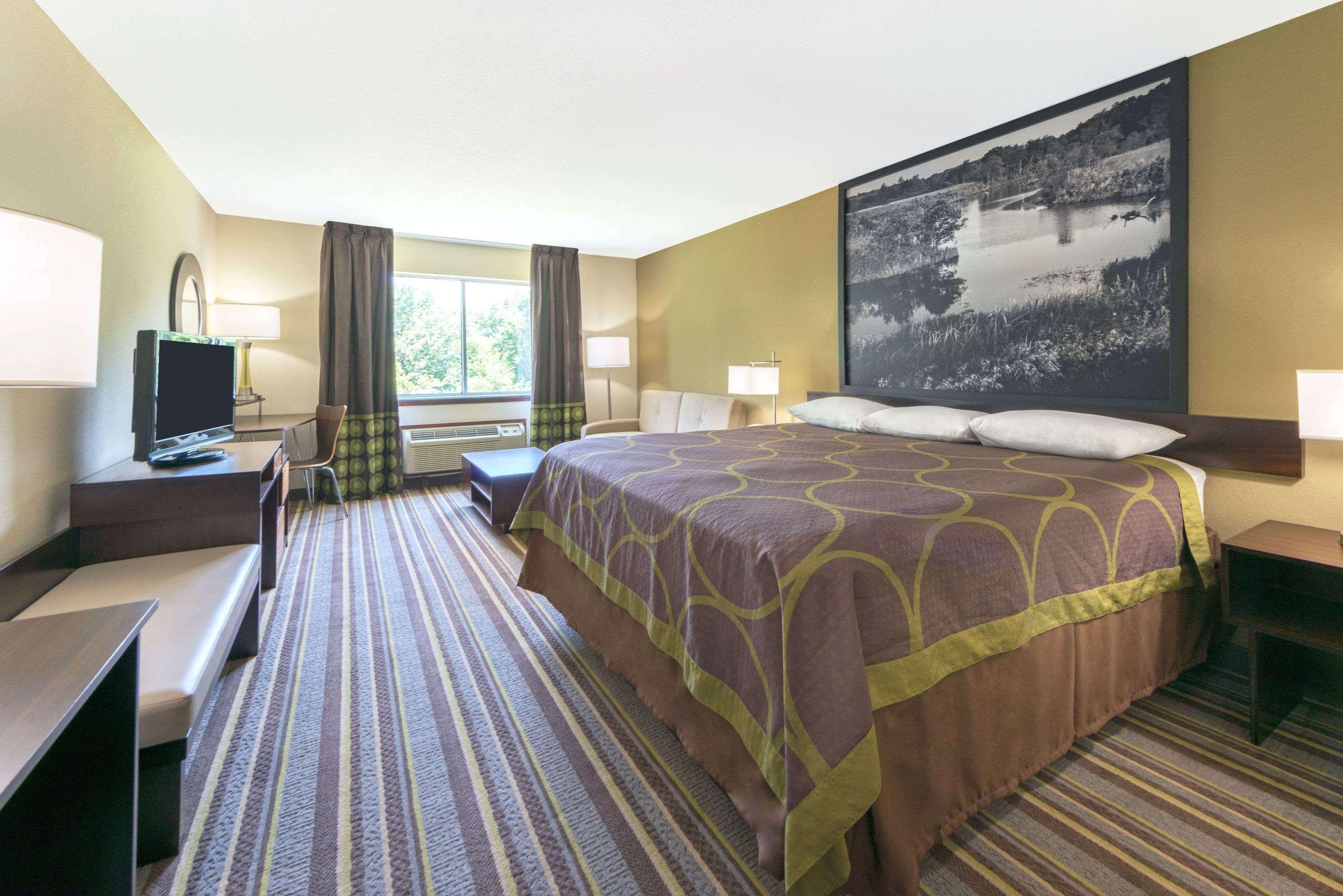 Super 8 By Wyndham Perry Hotel Ngoại thất bức ảnh